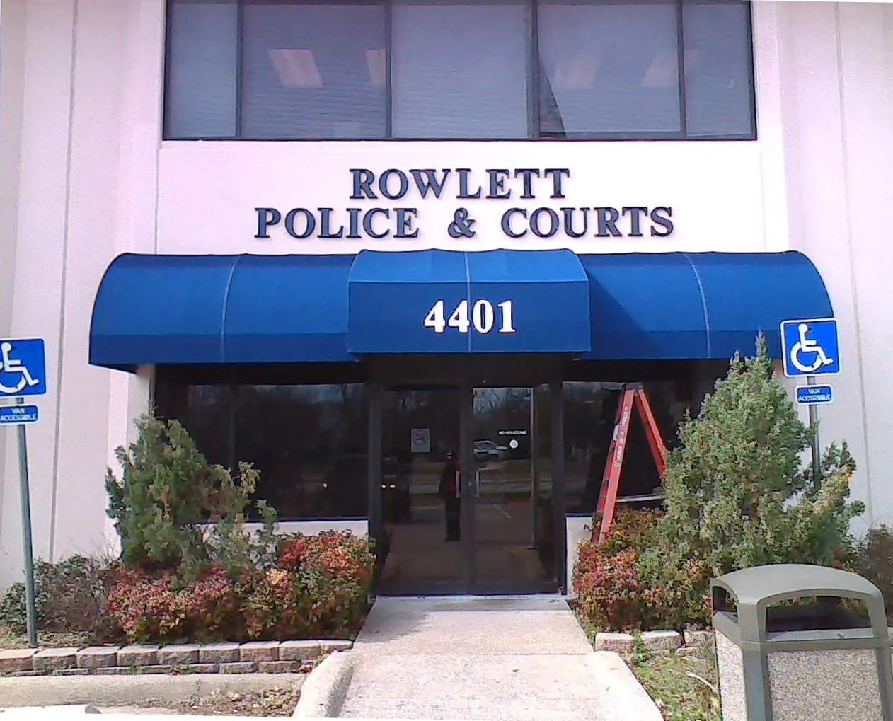 Commercial awning project